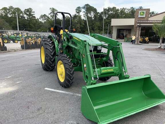 Image of John Deere 5075E equipment image 3