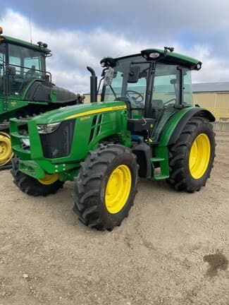 Image of John Deere 5075M Image 1