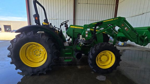 2024 John Deere 5095M Equipment Image0