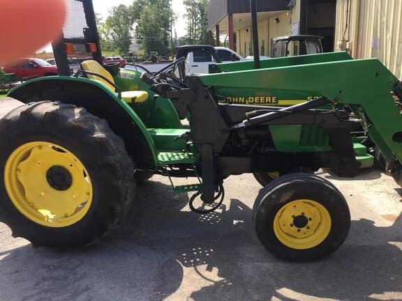Image of John Deere 5210 equipment image 2