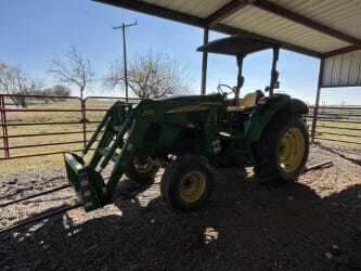 John Deere 5325 Equipment Image0