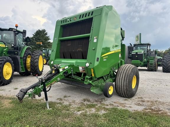 Image of John Deere 560M equipment image 2