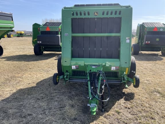 Image of John Deere 561M equipment image 2