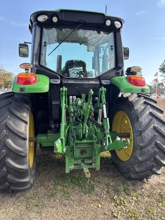 Image of John Deere 6120M equipment image 3