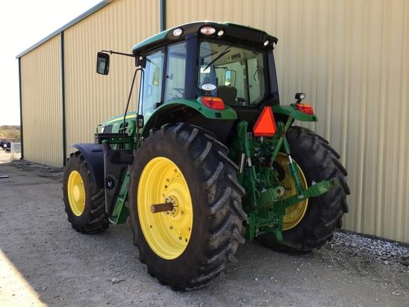 Image of John Deere 6155M equipment image 2