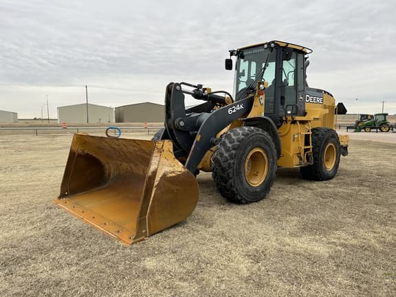 Image of John Deere 624K Primary image