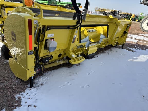 Image of John Deere 659 equipment image 2