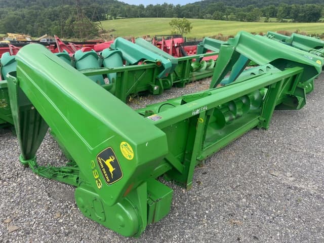 Image of John Deere 693 equipment image 2