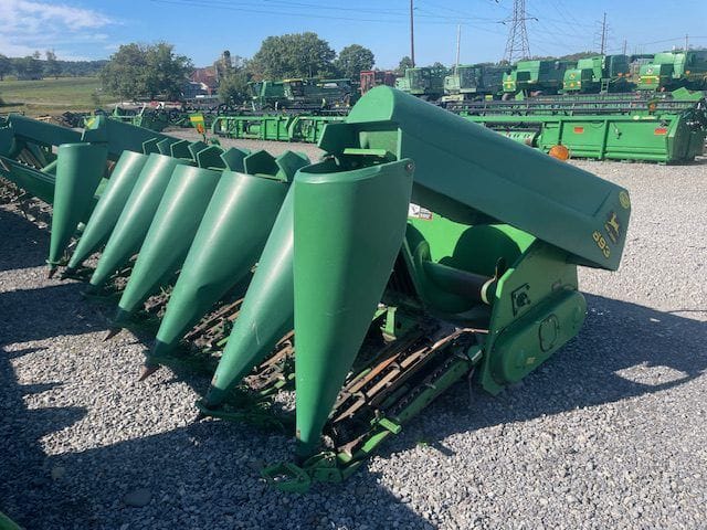 John Deere 693 Equipment Image0