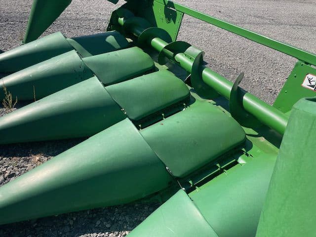 Image of John Deere 693 equipment image 1