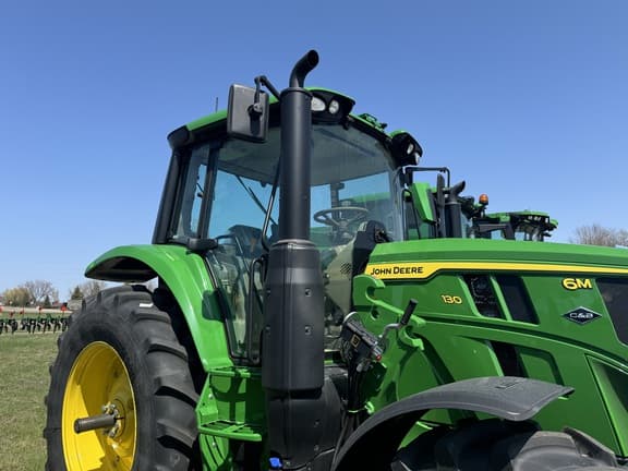 Image of John Deere 6M 130 equipment image 2