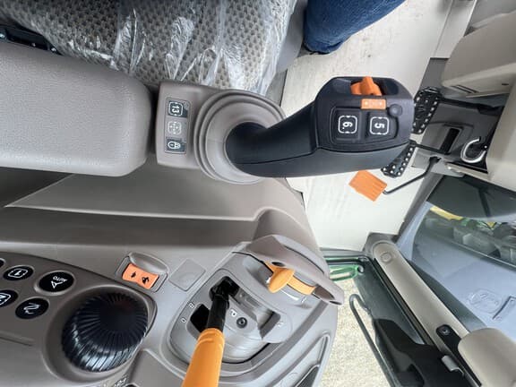 Image of John Deere 6R 145 equipment image 4