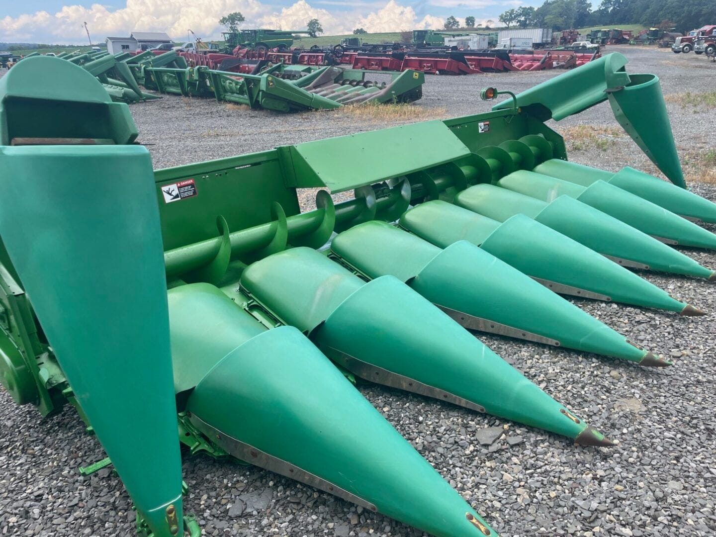 1994 John Deere 893 Equipment Image0