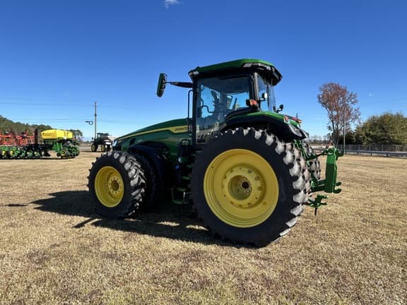 Image of John Deere 8R 340 equipment image 4