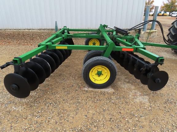 Image of John Deere EH1B1 equipment image 3