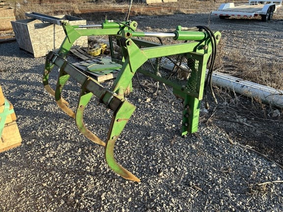 John Deere Grapple Equipment Image0