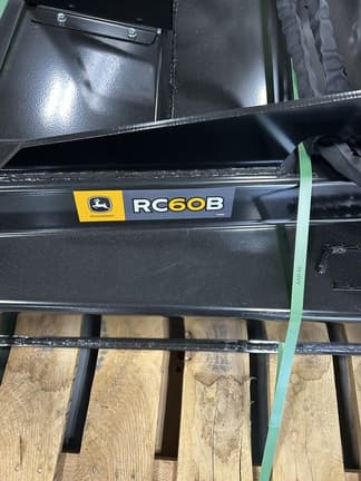Image of John Deere RC60B equipment image 4