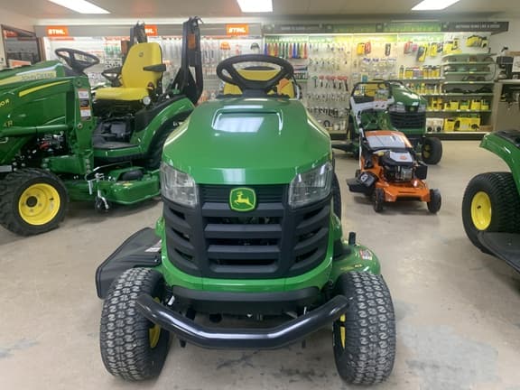 Image of John Deere S240 equipment image 1