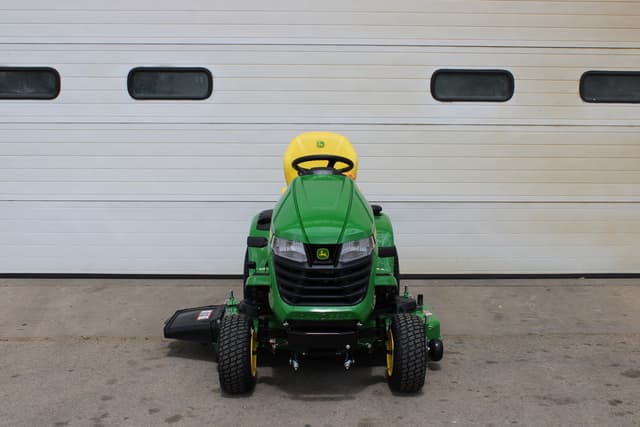 Image of John Deere X380 equipment image 2