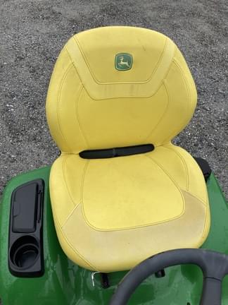 Image of John Deere X380 equipment image 4