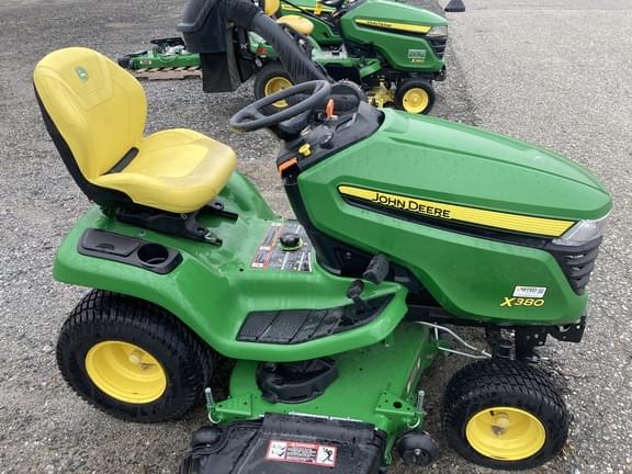Image of John Deere X380 equipment image 2