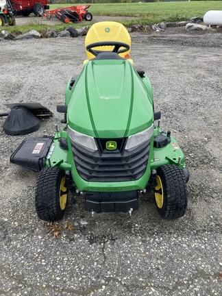 Image of John Deere X380 equipment image 3