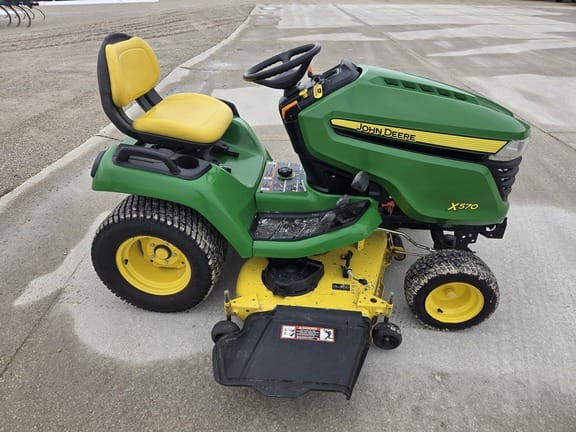 2020 John Deere X570 Equipment Image0