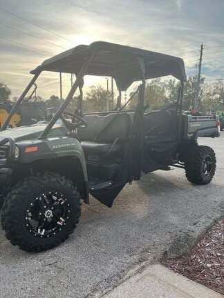 Image of John Deere XUV 825M equipment image 2