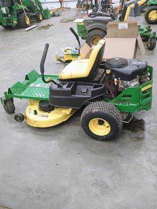 Image of John Deere Z235 equipment image 4