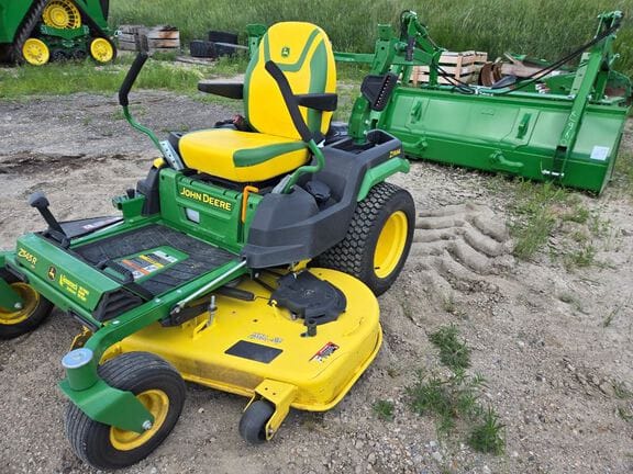 John Deere Z545R Equipment Image0