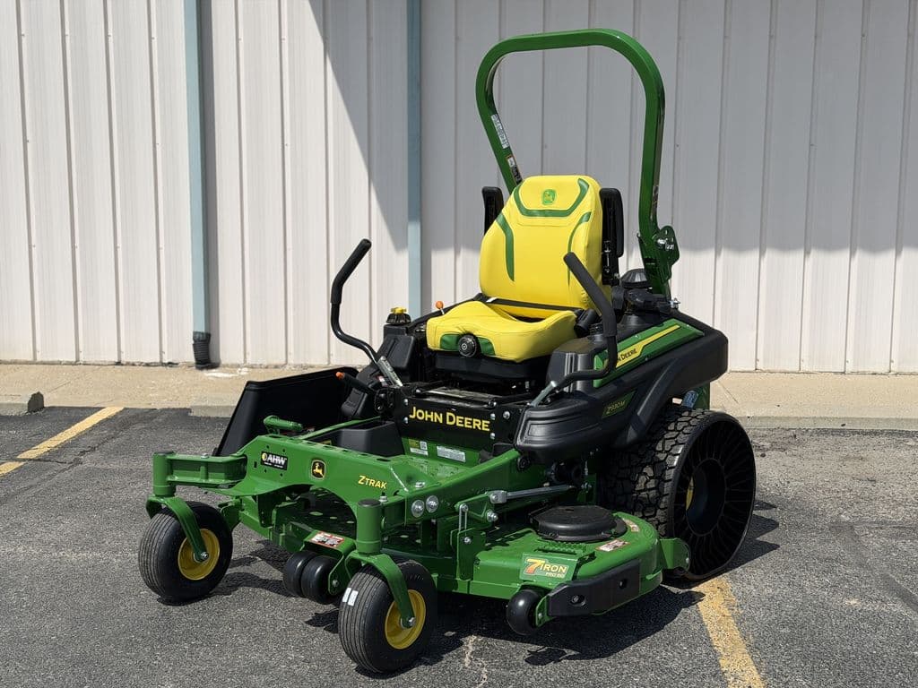 Image of John Deere Z930M Primary image