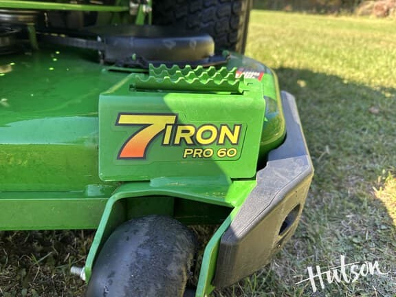 Image of John Deere Z950M equipment image 4