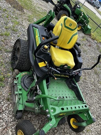 2023 John Deere Z950M Equipment Image0