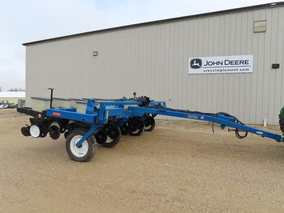 Image of Kinze 2000 Primary image