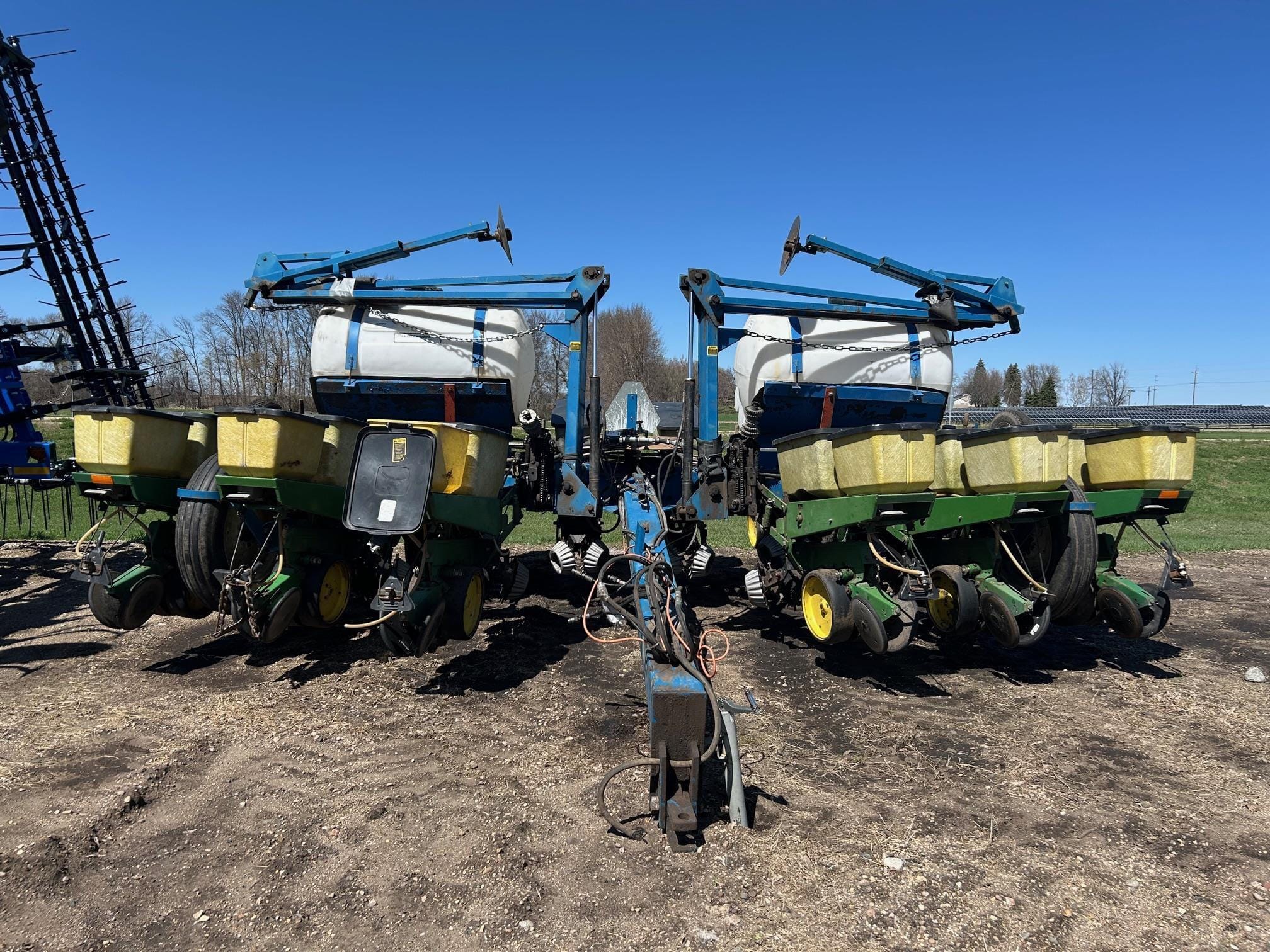 Kinze EF Equipment Image0