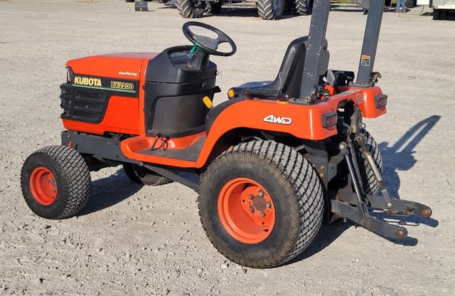 Image of Kubota BX2200D equipment image 4