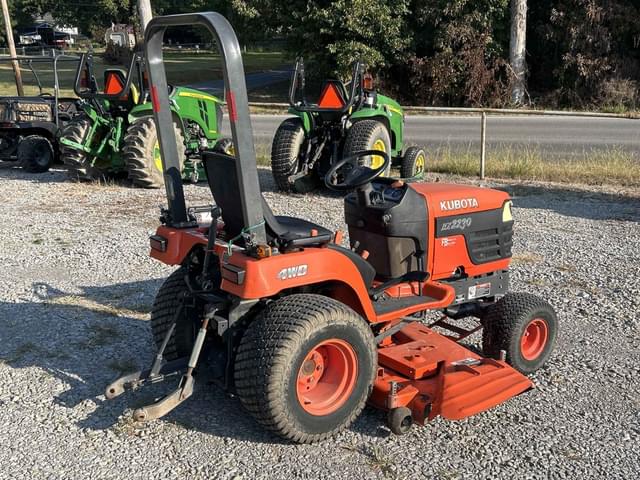 Image of Kubota BX2230 equipment image 2