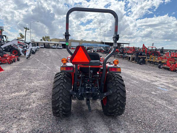 Image of Kubota L2502 equipment image 3