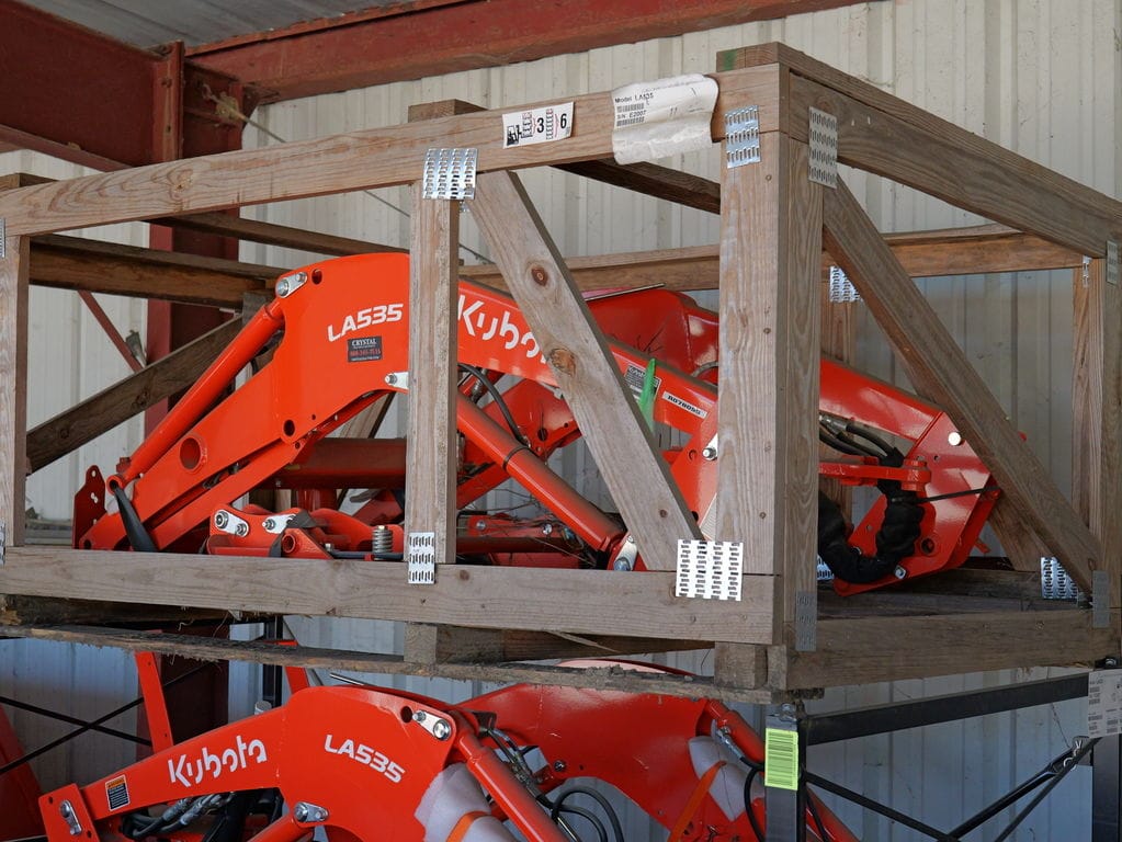Kubota LA535 Equipment Image0