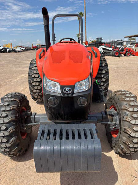 Image of Kubota M5-111 equipment image 2