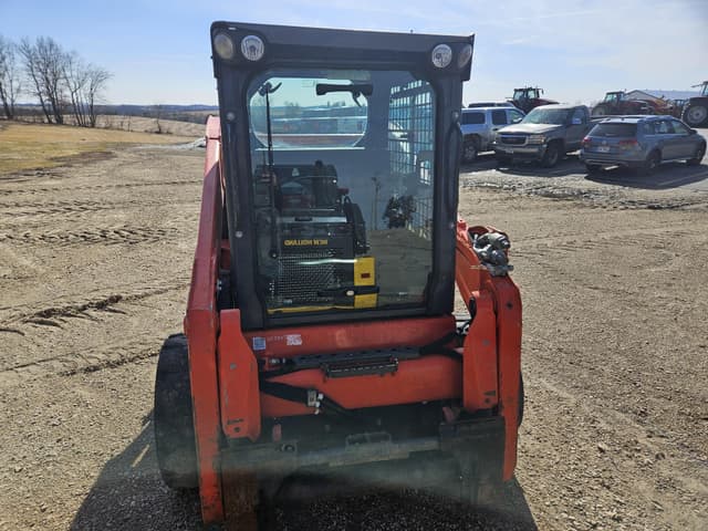 Image of Kubota SSV65 equipment image 4