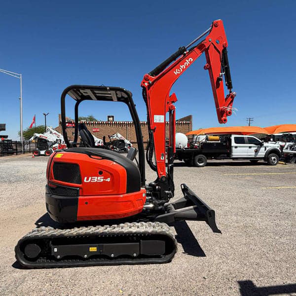 Image of Kubota U35-4 equipment image 1