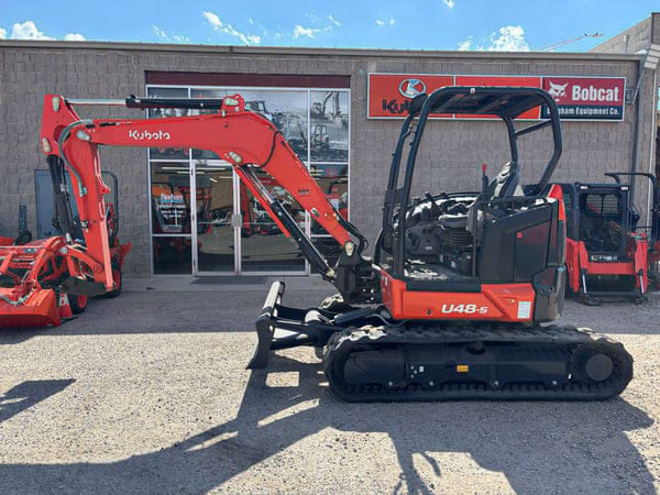Kubota U48-5 Equipment Image0