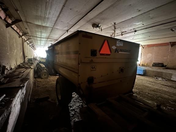 Image of Kuhn Knight 3130 equipment image 2