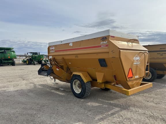 Image of Kuhn Knight 4142 equipment image 4