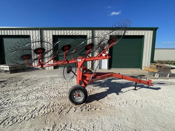 Image of Kuhn SR110 equipment image 2