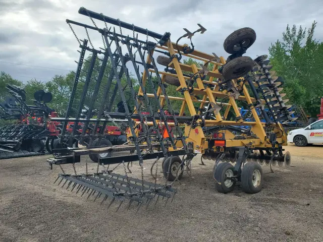Image of Landoll 850 equipment image 1