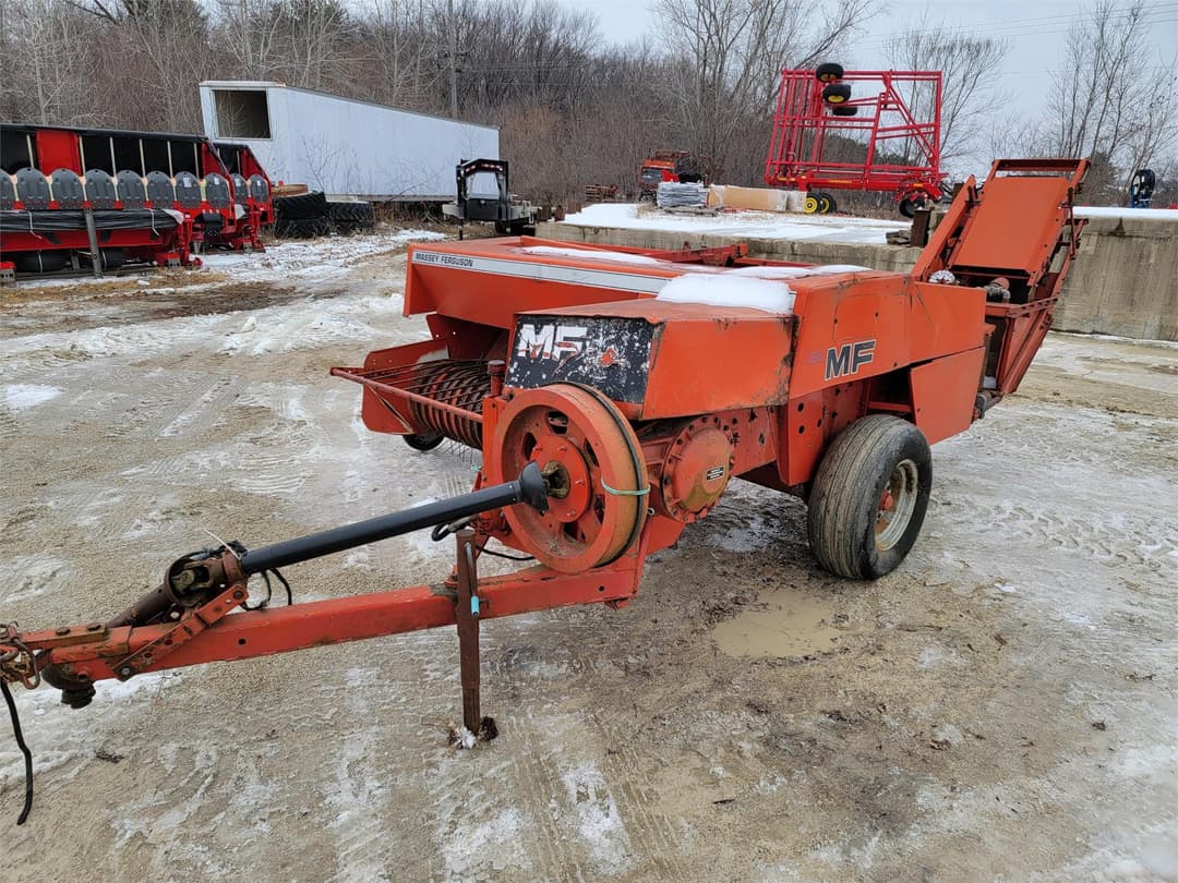 Image of Massey Ferguson 228 Primary image