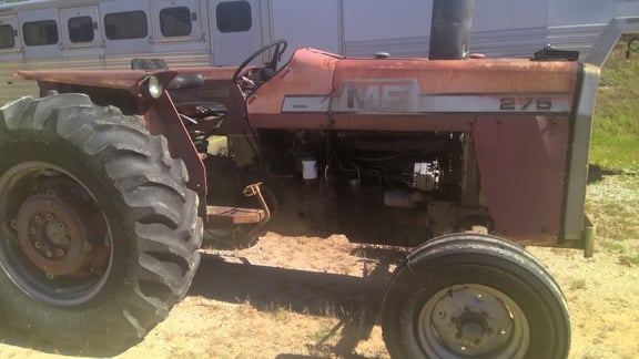 Massey Ferguson 275 Equipment Image0