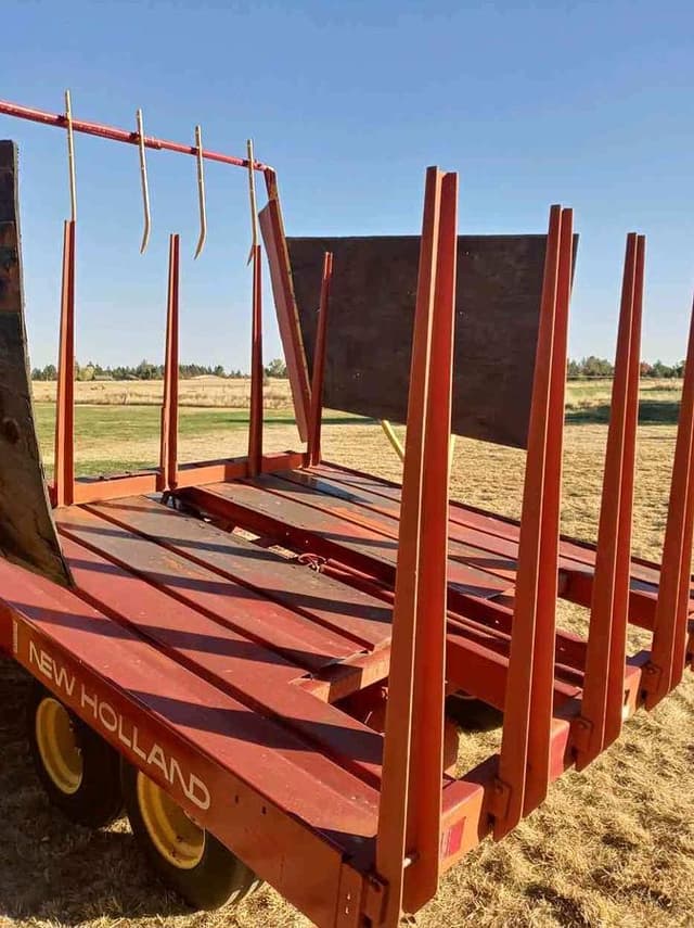 Image of New Holland 1033 equipment image 3